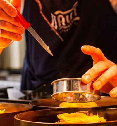 Easy Keto Friendly Low Carb Beef and Broccoli Stir Fry